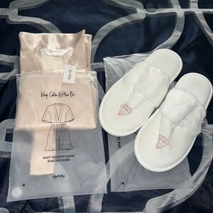 SET - Silk Robe and slippers